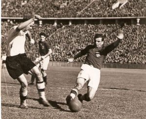 1940-ben 2-2-t játszottunk a Sepp Herberger vezette németek ellen Budapesten.