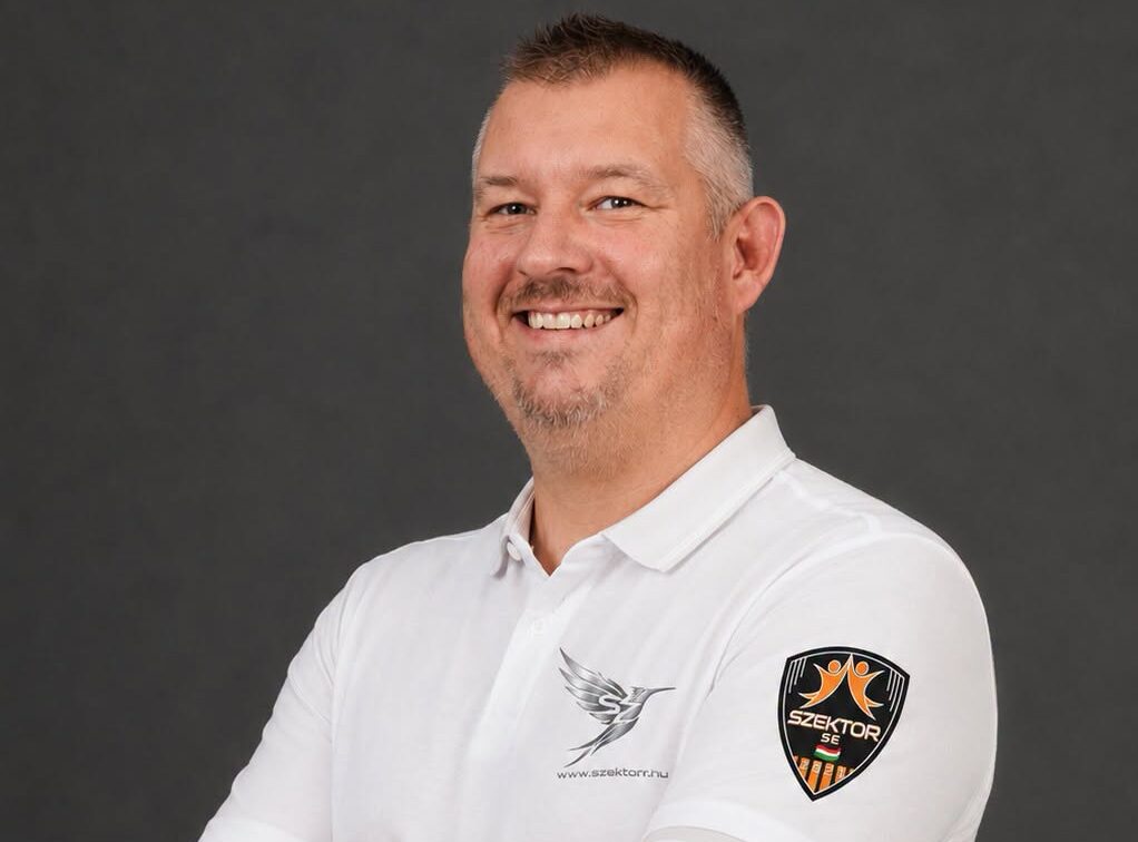 Interjú Zoltan Schleerrel, a SZektor SE Kispályás Bajnokság lelkével, mozgatójával, elnökével